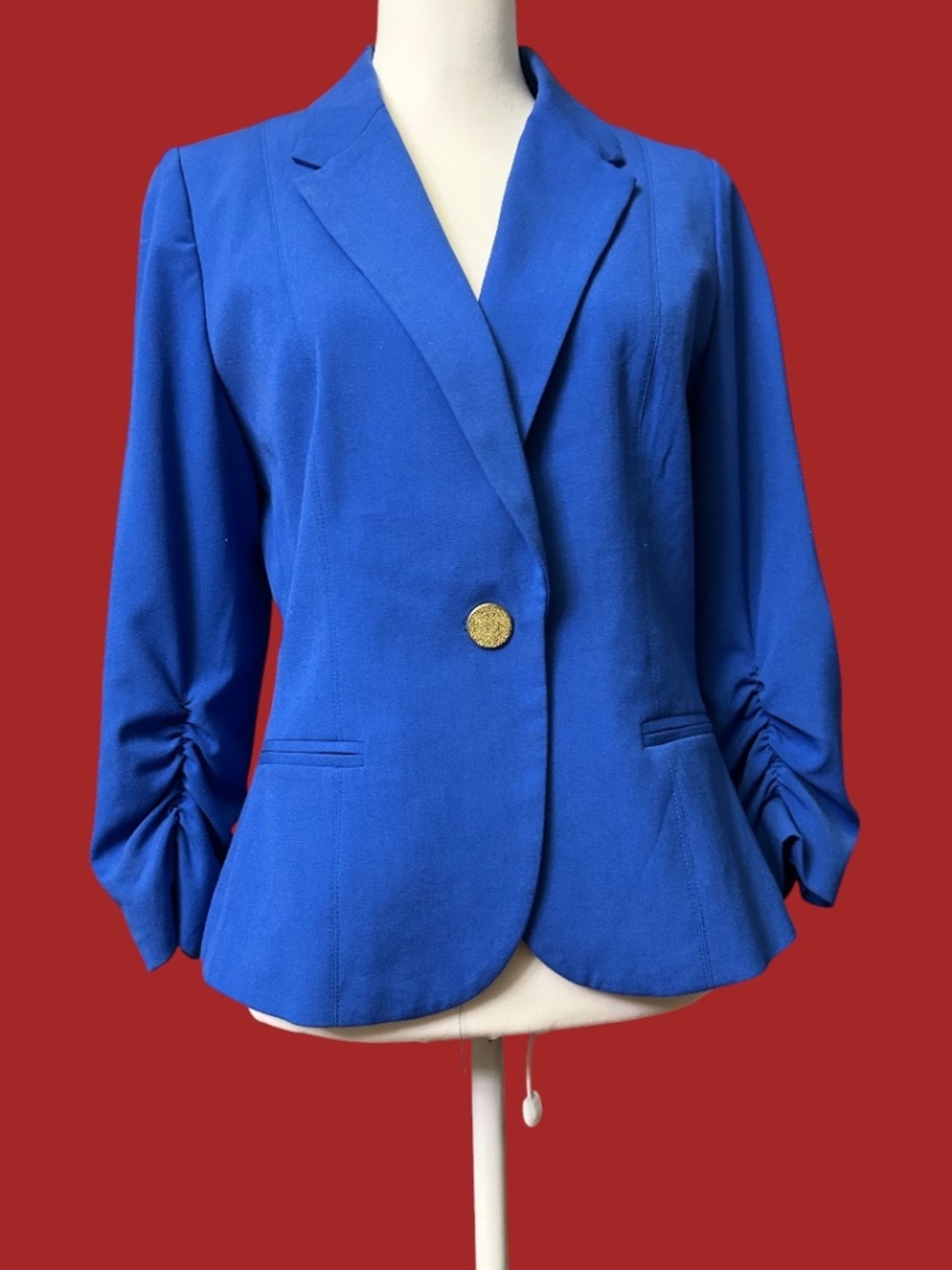 XOXO Cropped Fitted Blazer